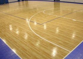 gymnasium-floor-cleaning